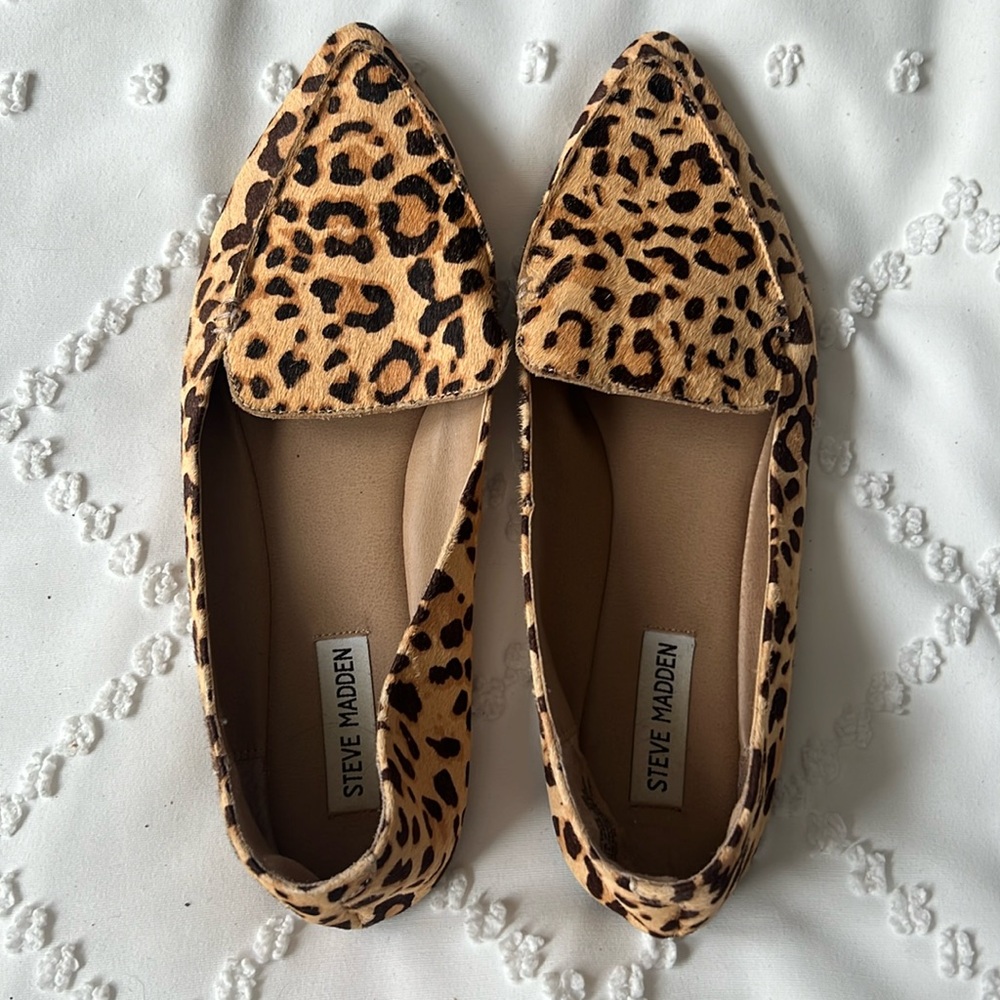 Gently Worn Steve Madden Leopard Flats